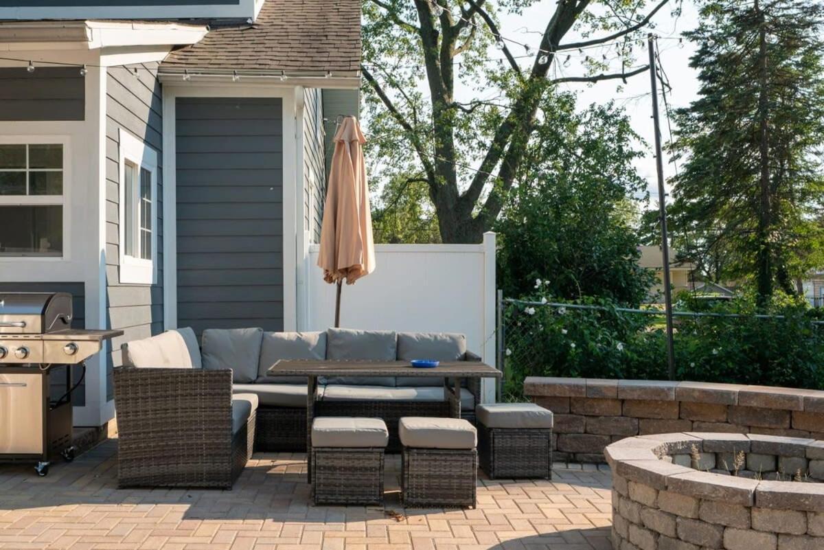 The Lucky Charm Home Of The Fighting Irish! Bbq Outdoor Games Coffee South Bend Exterior foto